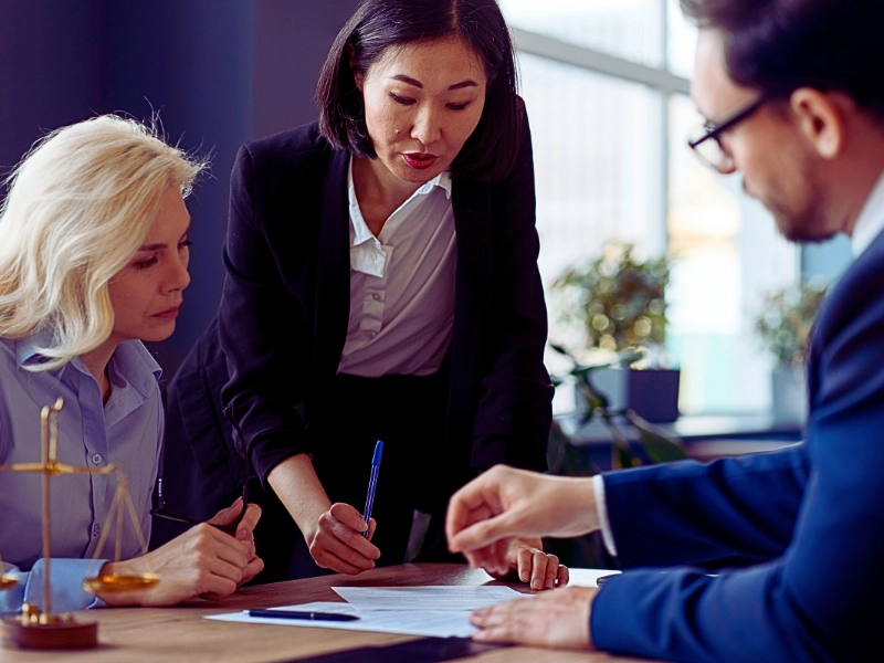 Confidential Lateral Attorney Hiring: How Law Firms Run a Discreet Search