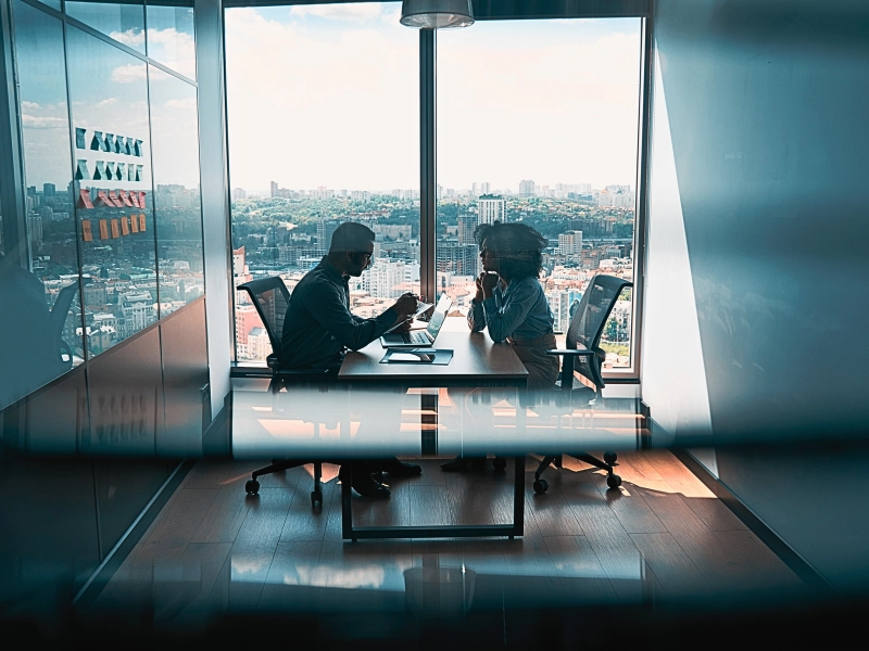 Retained vs. Contingency Legal Recruiters: What Law Firms Should Know